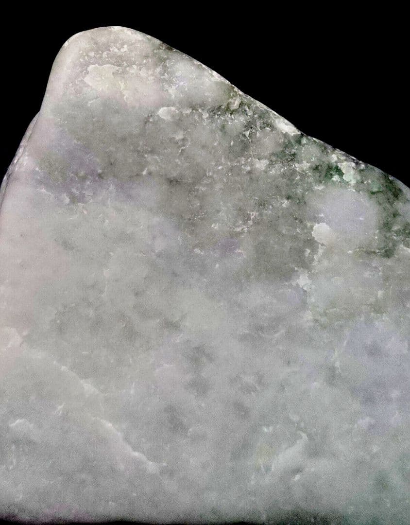 ★翡翠原石★糸魚川硬玉【小滝・川ズレ・ミロナイト翡翠】