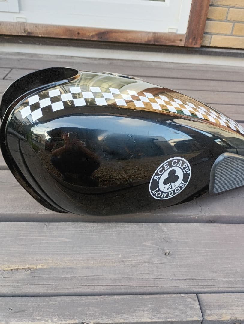 SR400 SR500 燃料タンク　ジャンク品