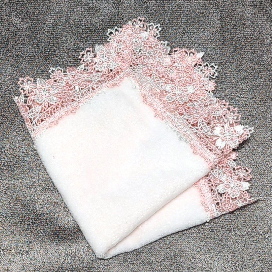 *Chikazawa*近沢レース タオルハンカチ 桜 ピンク × 白 かくし文字