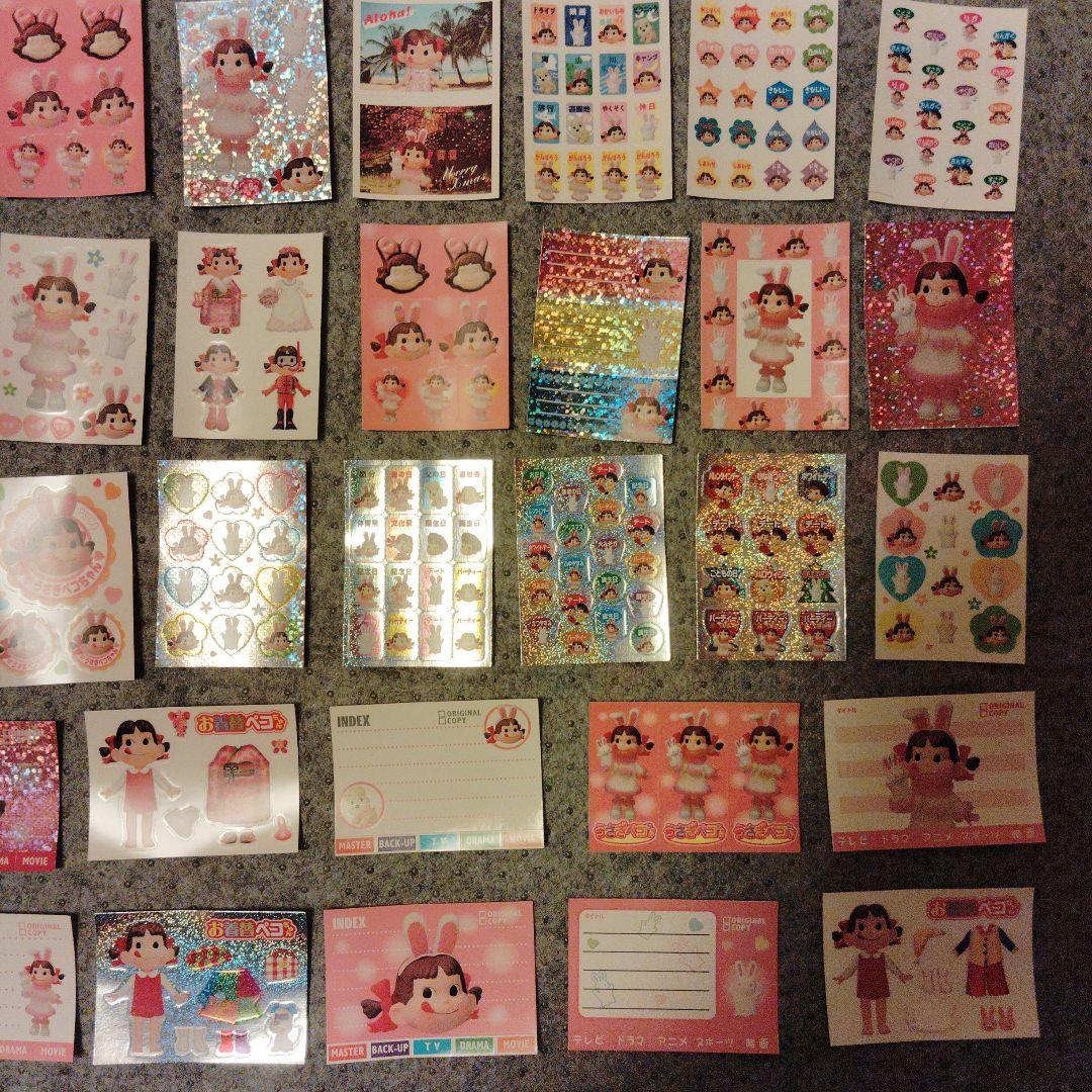 ペコちゃん シールと缶ケース