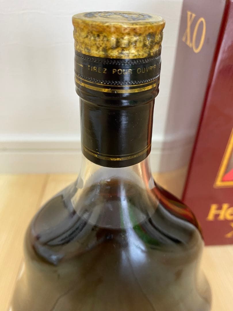 Hennessy X.O. コニャック 700ml 40% 金キャップ