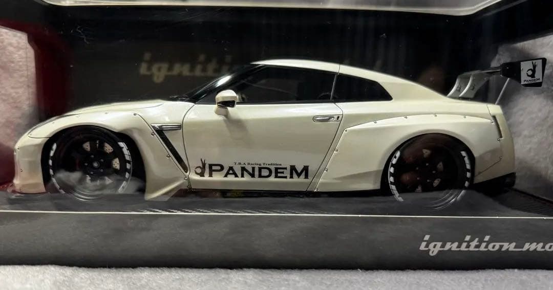 絶版　パンデムGT-R ignition.model パールホワイト