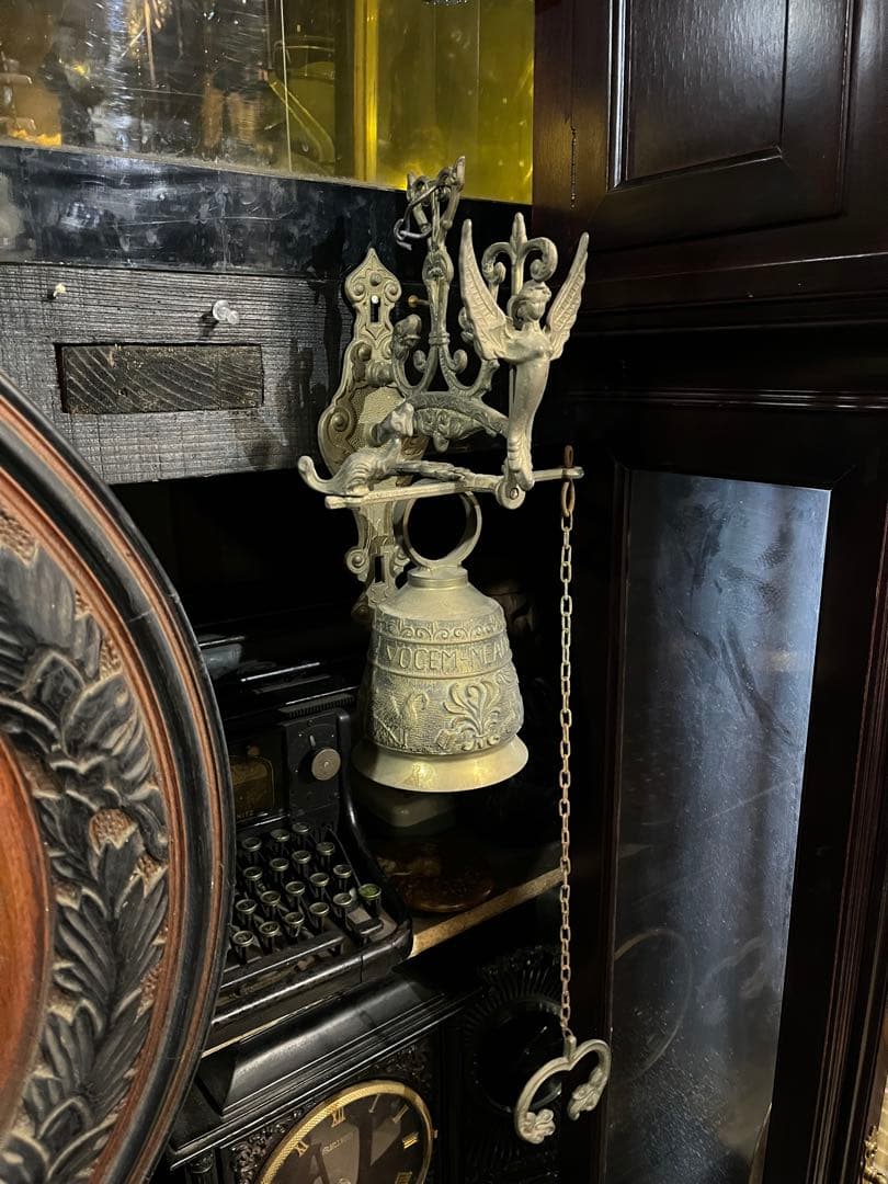 82です アンティーク真鍮製ドアベル、フランス製ドアベル、