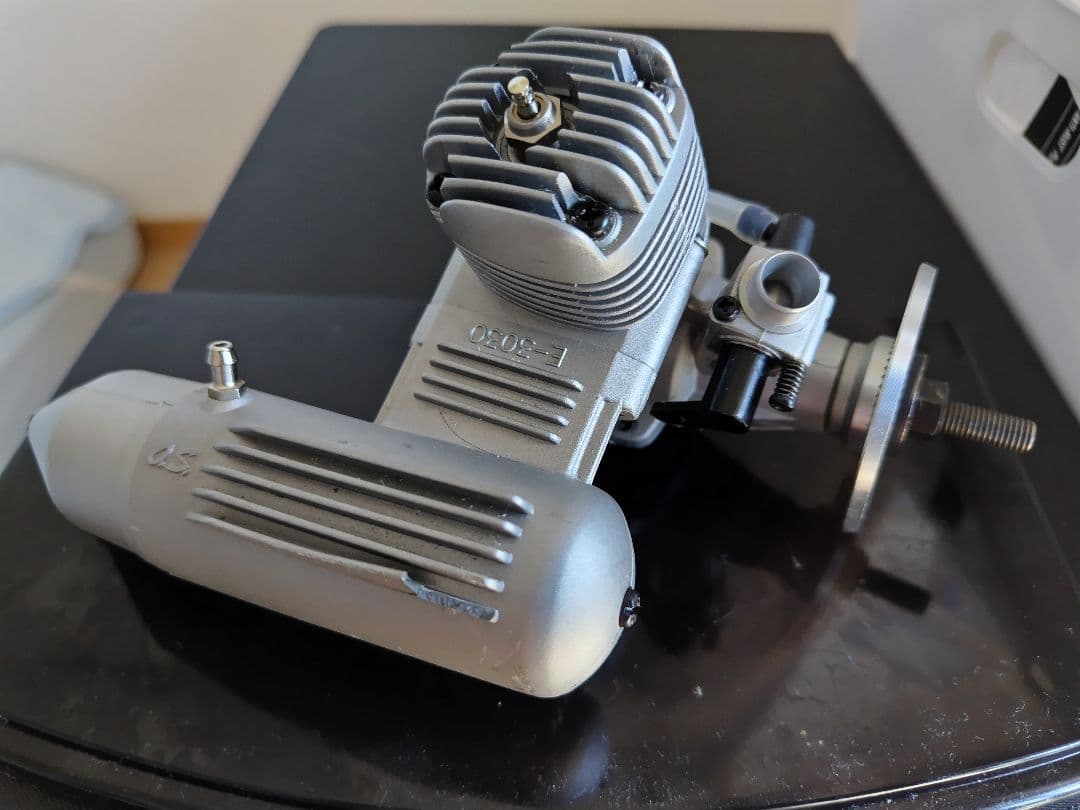 小川精器ラジコン飛行機用エンジン