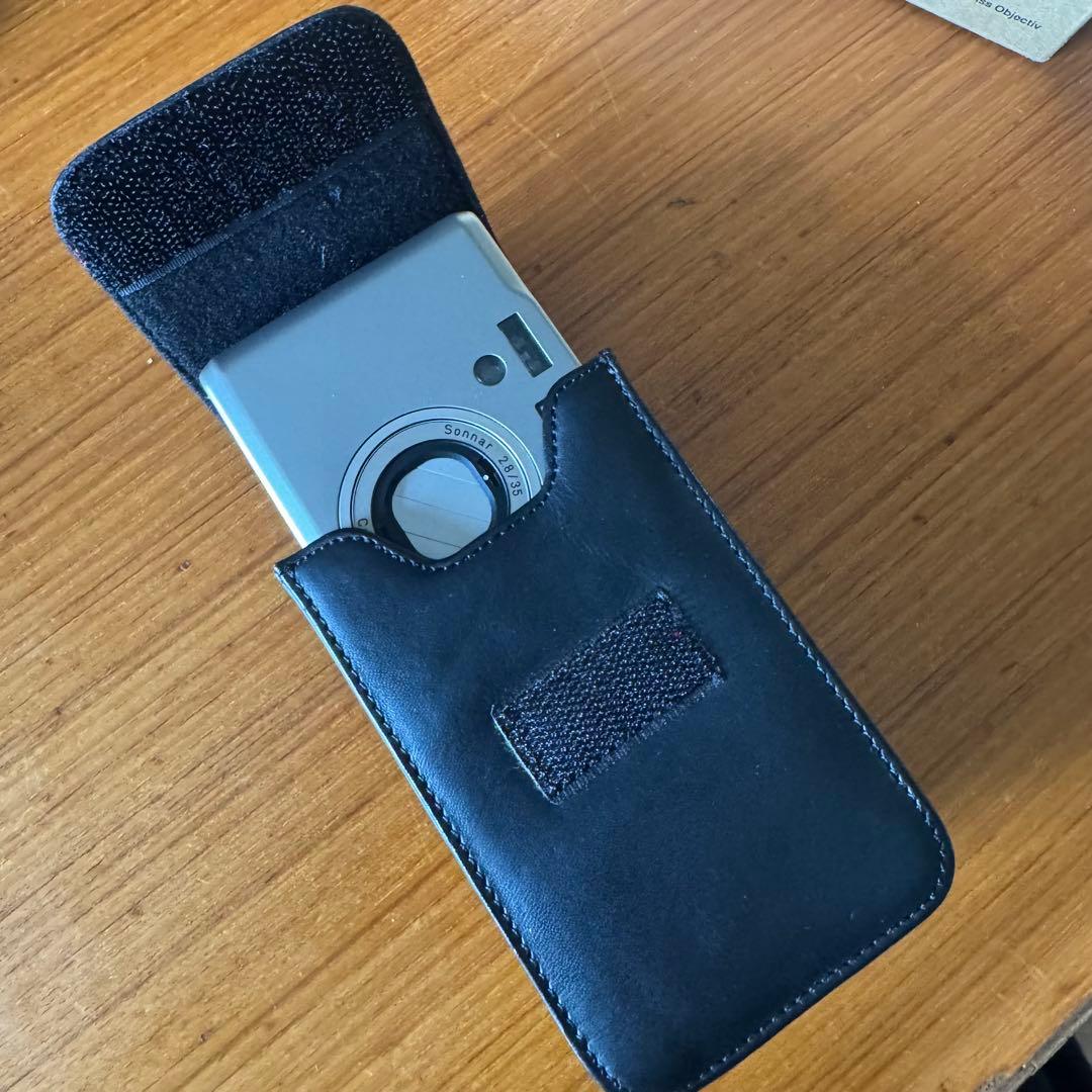 CONTAX T3 DATA BACK、ケース、説明書などまとめて　箱付き