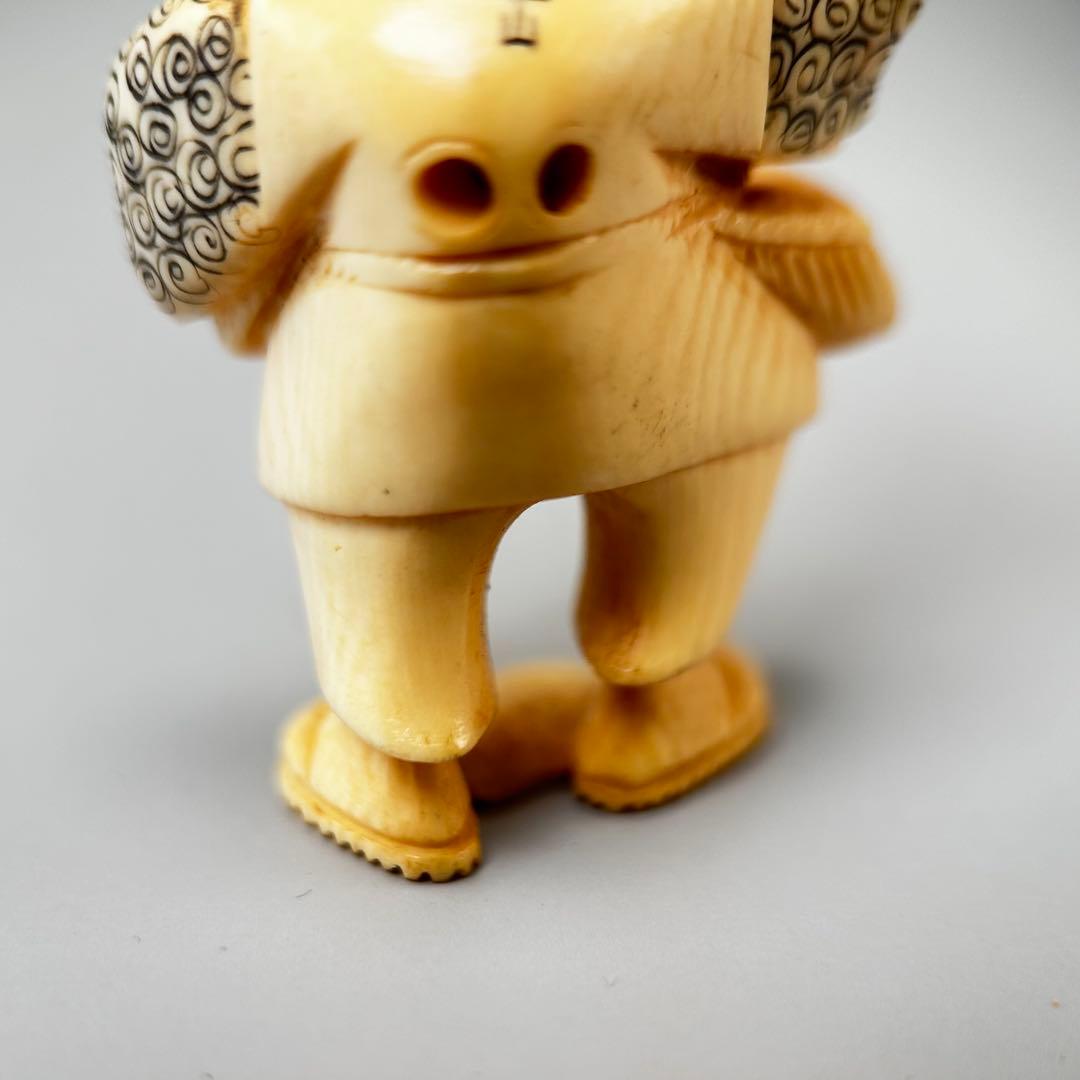 日本の伝統的な職人技彫刻極上根付天然素材アンティーク骨董飾り物古美術置物細密細工