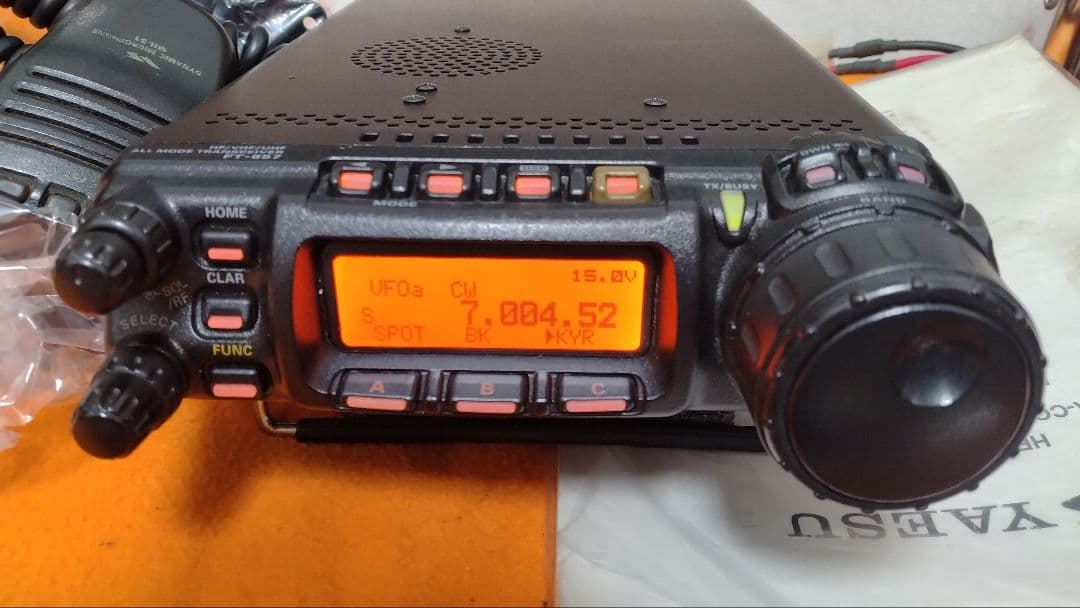YAESU FT-857D HF〜430Mトランシーバー