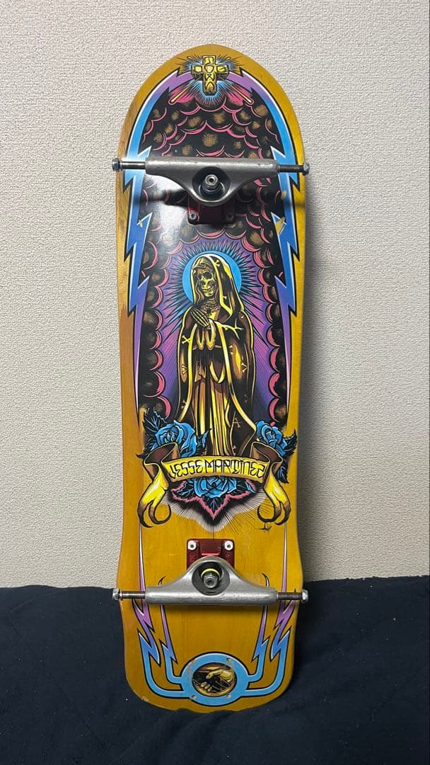 スケートボード MARTINEZ GUADALUPE HANDSHAKE M80