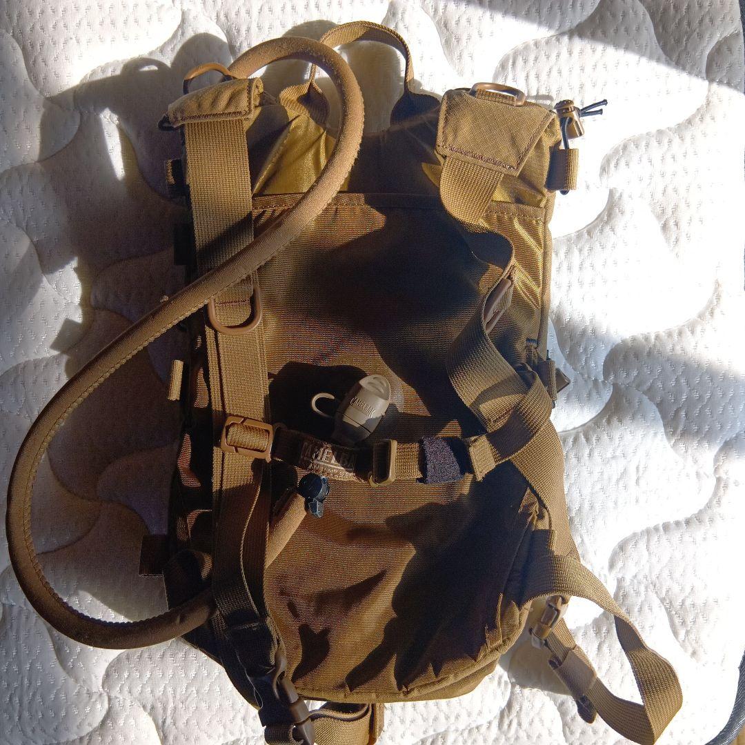 【実物】CAMEL BAK ハイドレーション　他セット　コヨーテ