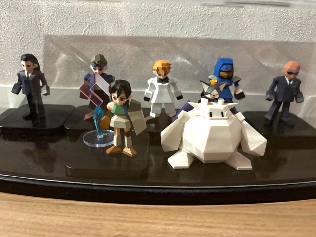 FINAL FANTASY VII REBIRTH D賞　ミニフィギュアセット