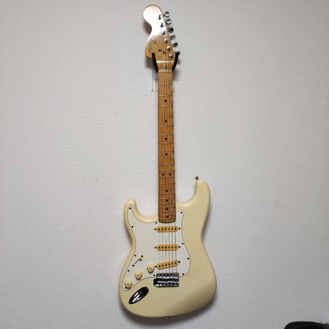 レフティ　Jシリアル　011740　Fender ST72-600L OWH