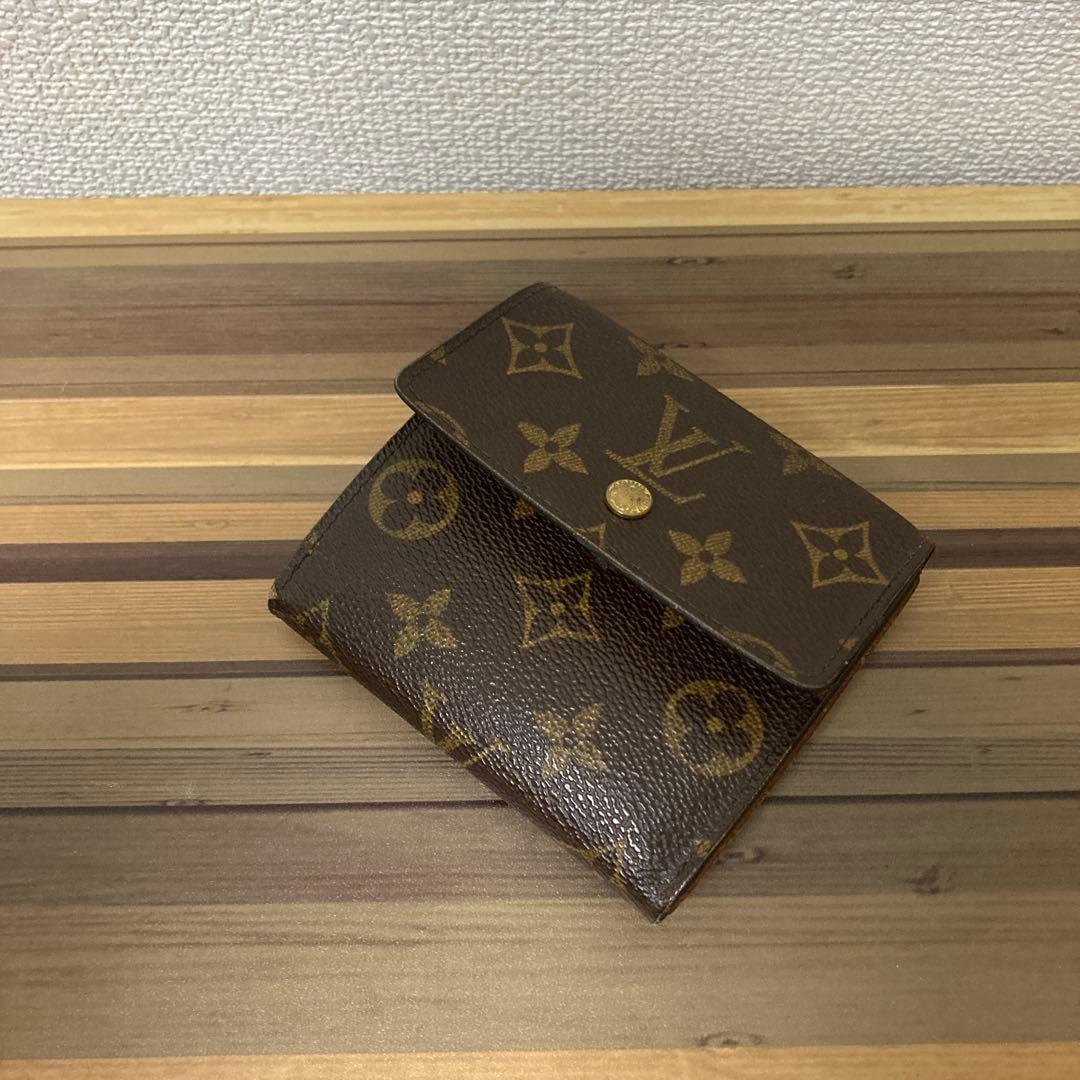 ルイビトン 三つ折り 財布。