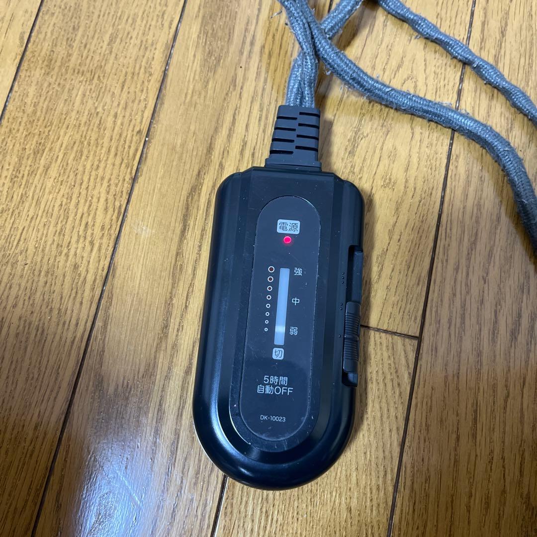 無印良品　こたつテーブル　& ニトリ　こたつ布団