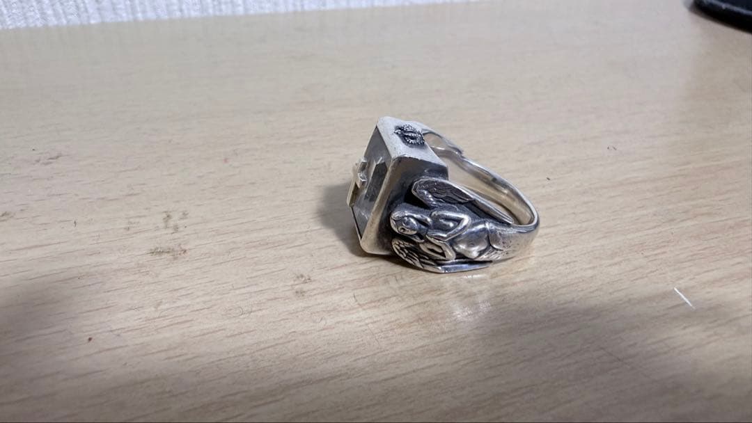 ジャスティンデイビス　アテナ&クォーツ　リング　22号