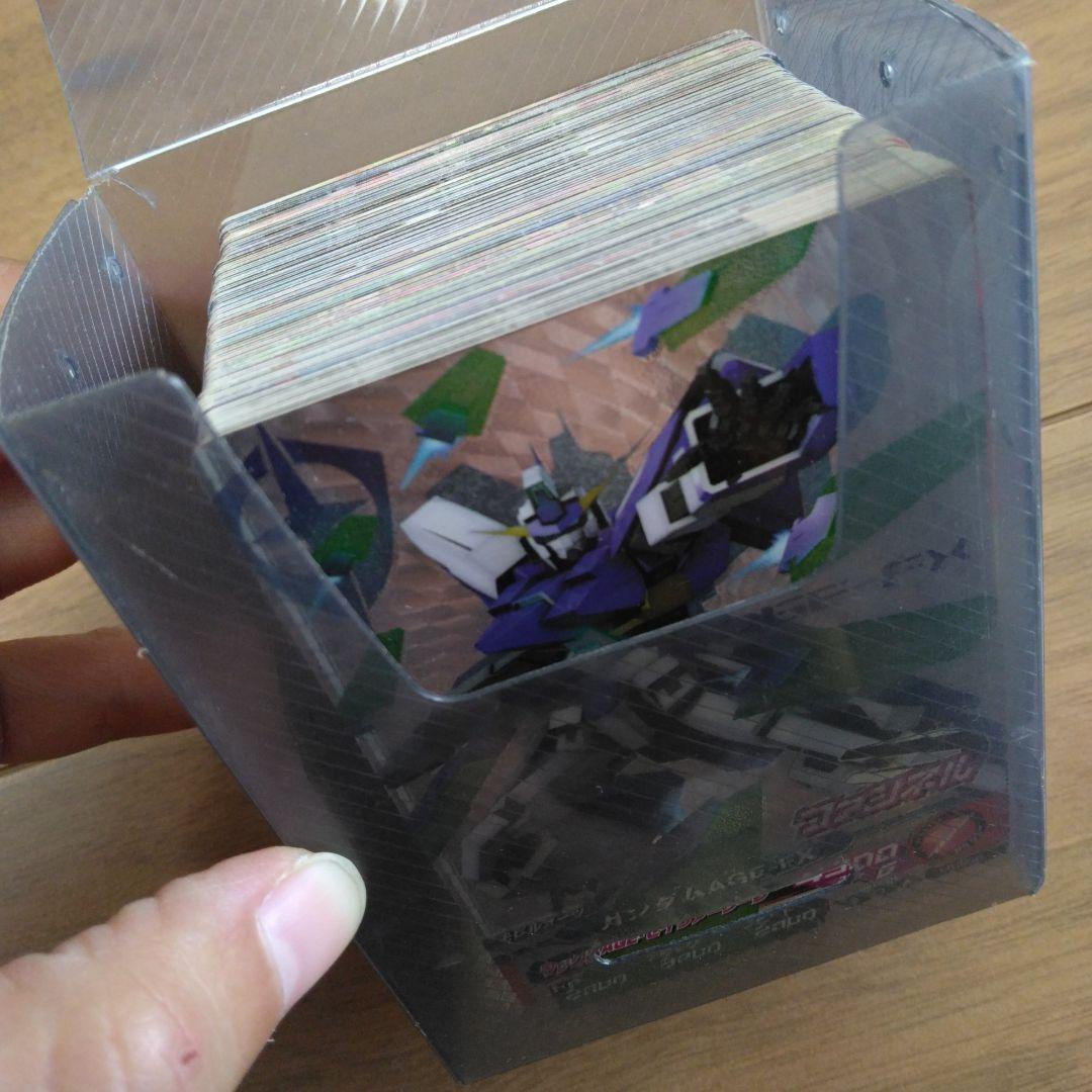 【美品】ガンダムトライエイジ　オフィシャルバインダー　カードゲーム　ICカード