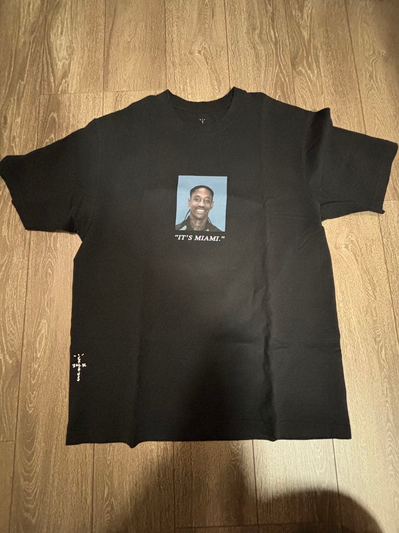 トラヴィス・スコット 逮捕Tシャツ L ブラック