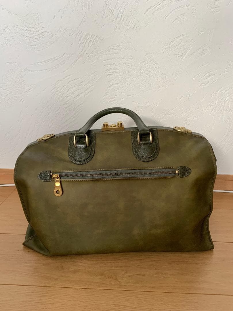 オリーブグリーン レザーボストンバッグ