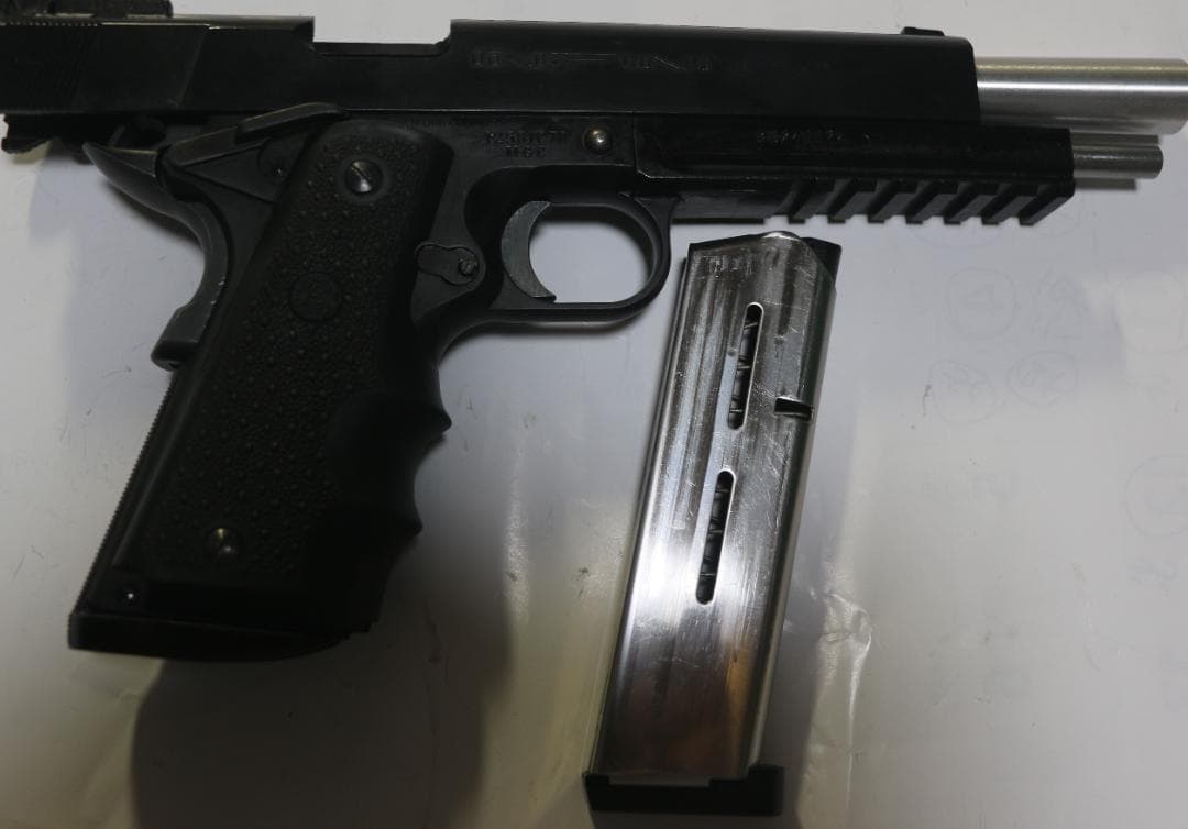 超希少ウェスタンアームズ製　ABS樹脂製モデルガン　ＳＣＷインフィニティー合法品