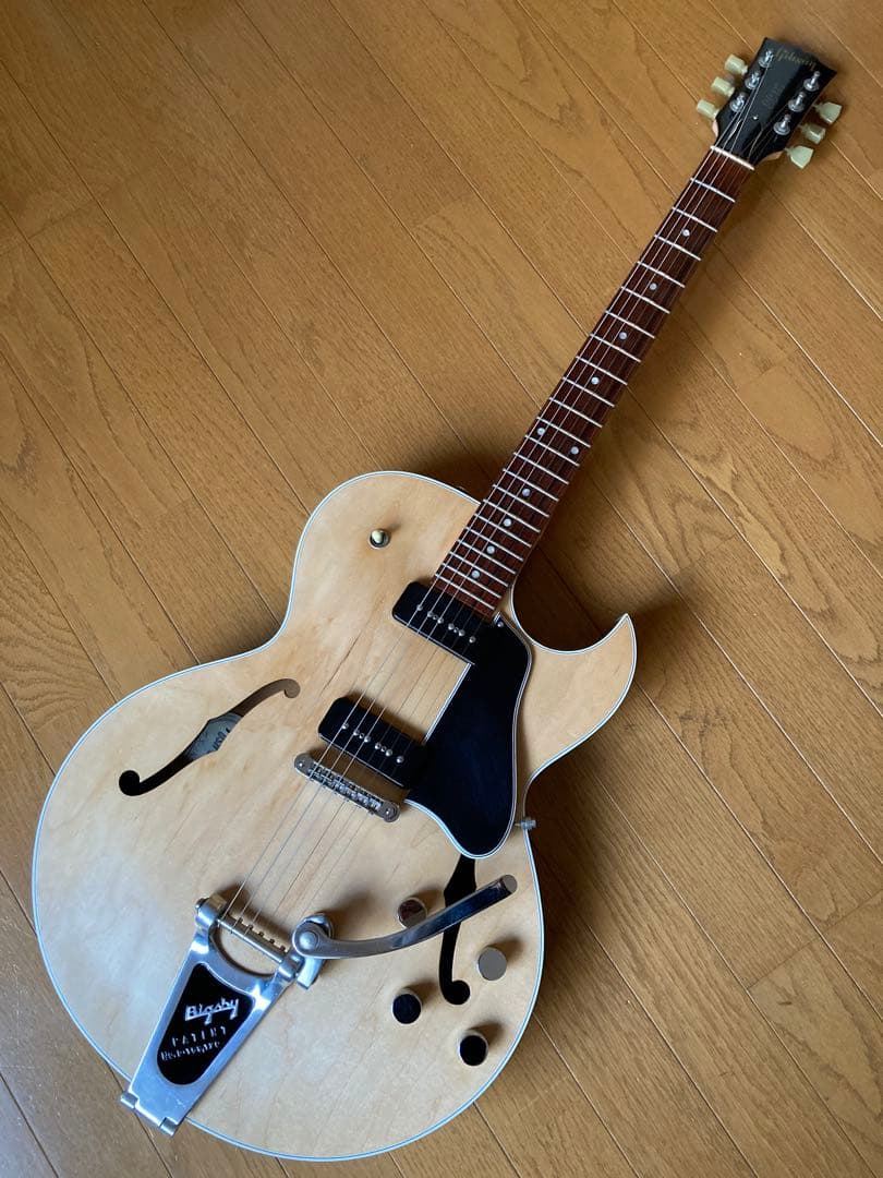 GIBSON ES135（本日3/16 15:00まで期間限定出品）