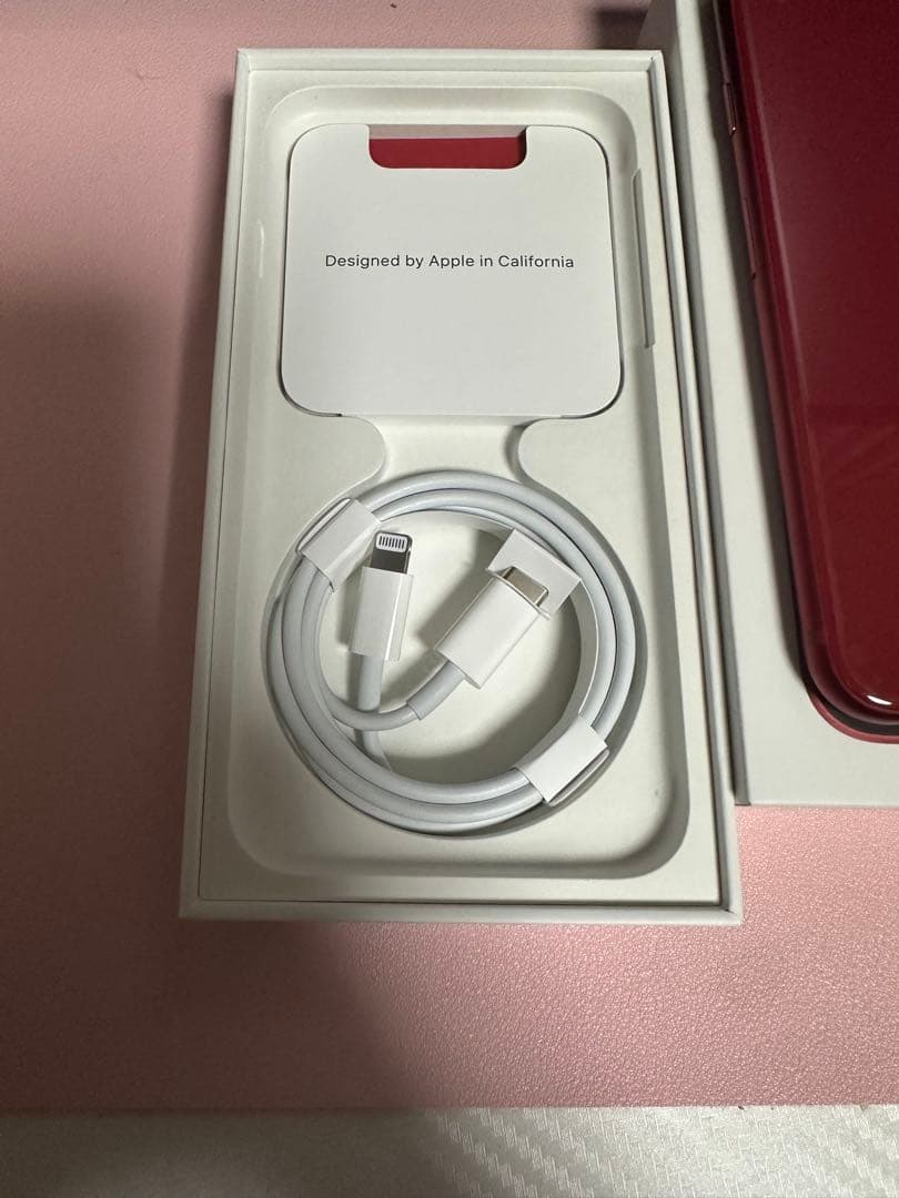 【開封・未使用】Apple iPhone SE (第3世代) レッド 256gb