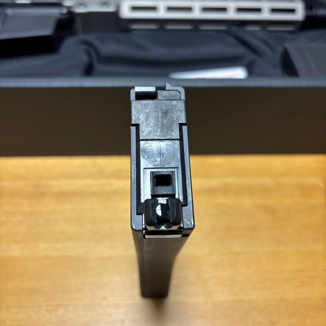 東京マルイ　 URG-I 11.5inch ガスブローバック　未使用品＋オマケ付