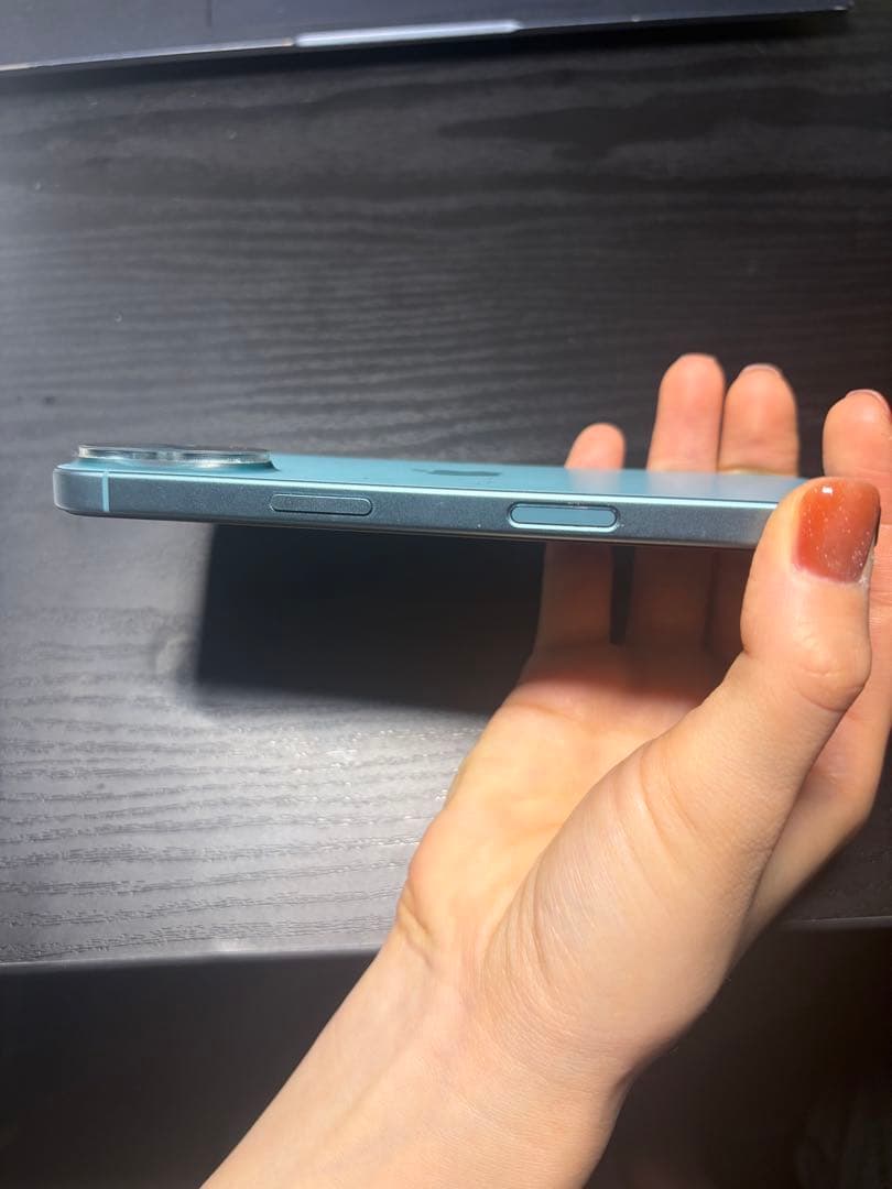 Apple iPhone 16 ティール　128GB SIMフリー