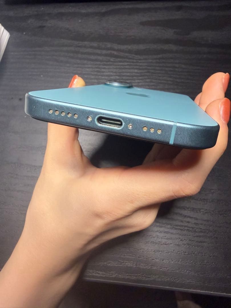 Apple iPhone 16 ティール　128GB SIMフリー