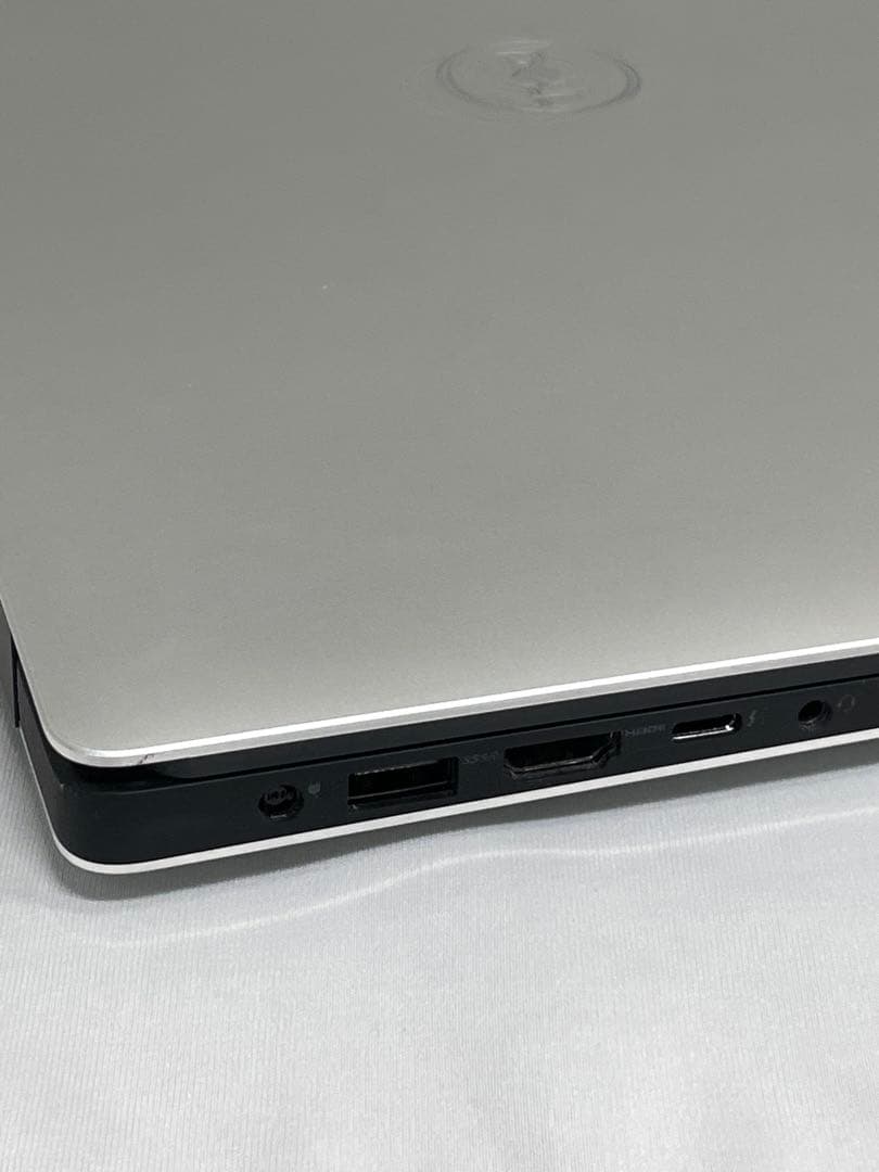 Windowsノート本体 DELL Precision 5540 i79750H 4Kdisp T1000