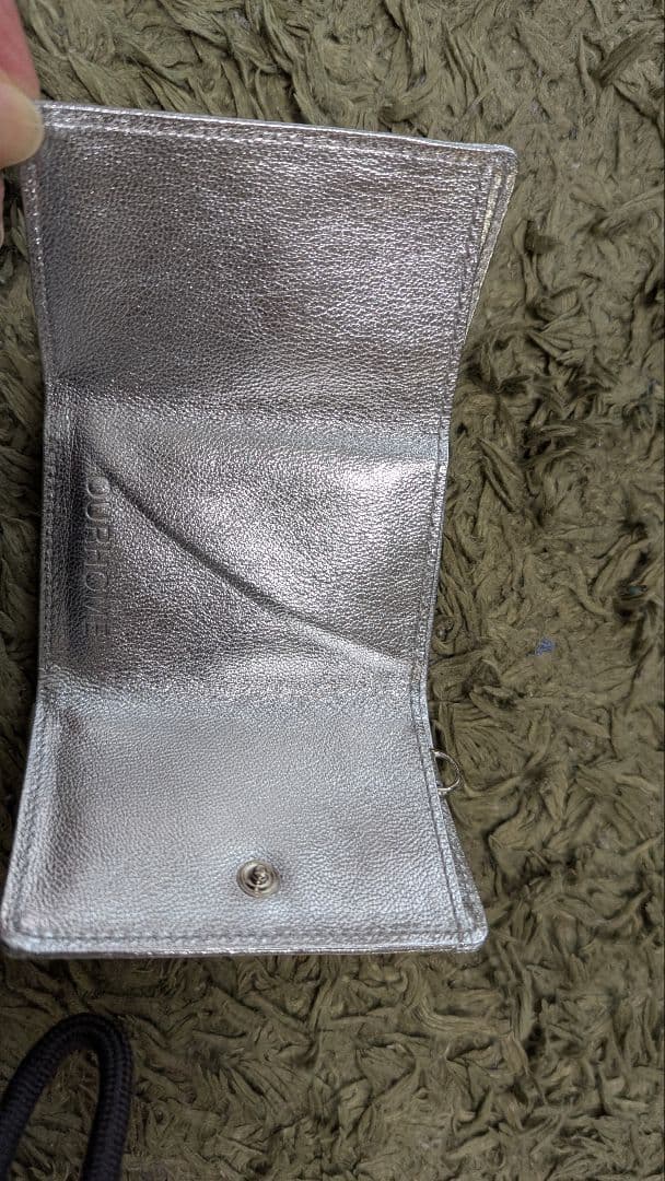 our 三つ折りレサ財布