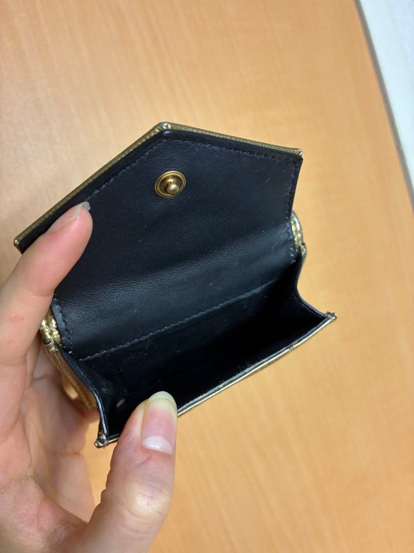 SAINT LAURENT ゴールド 三つ折り財布