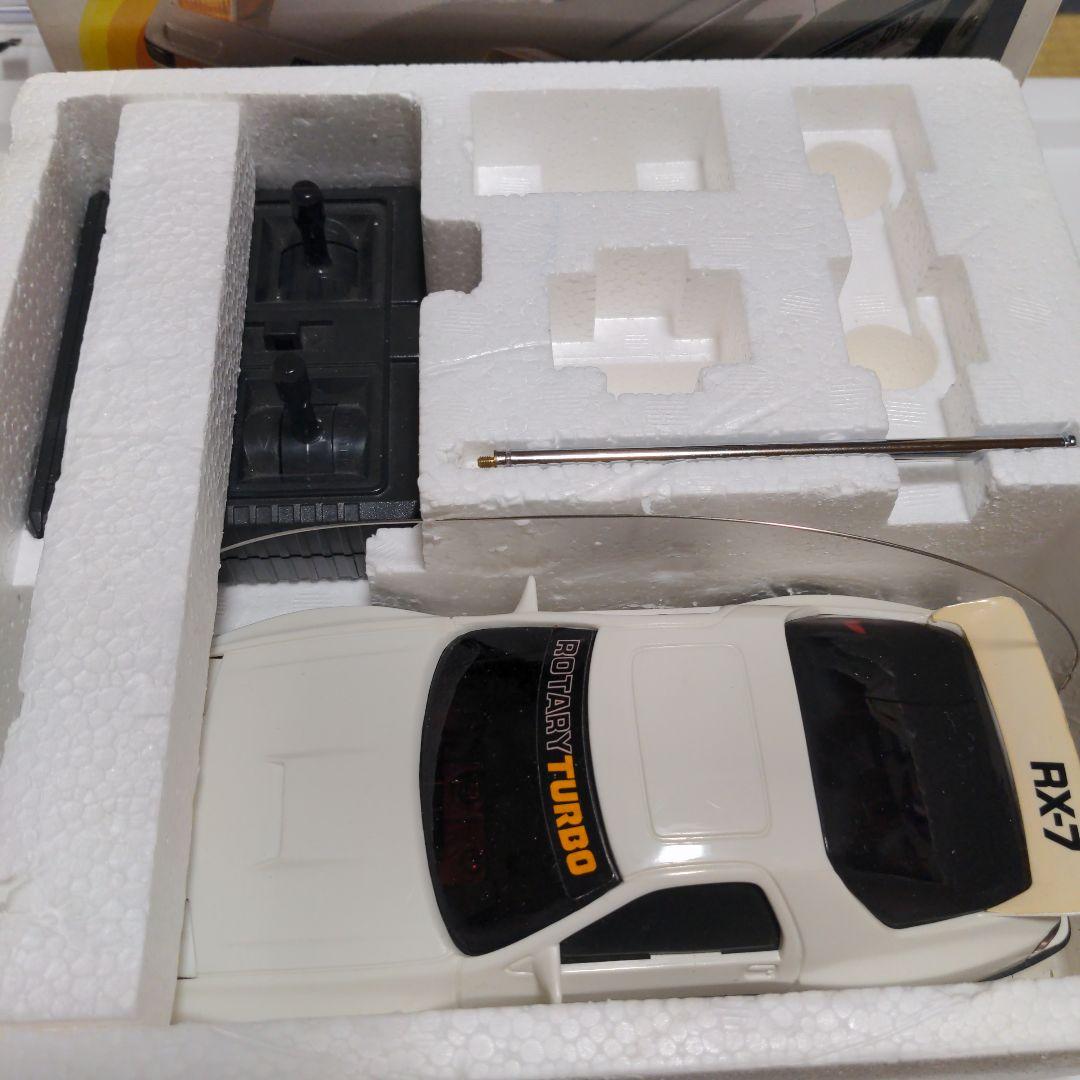 ラジオコントロールカー サバンナRX-7 FC3S フルアクション