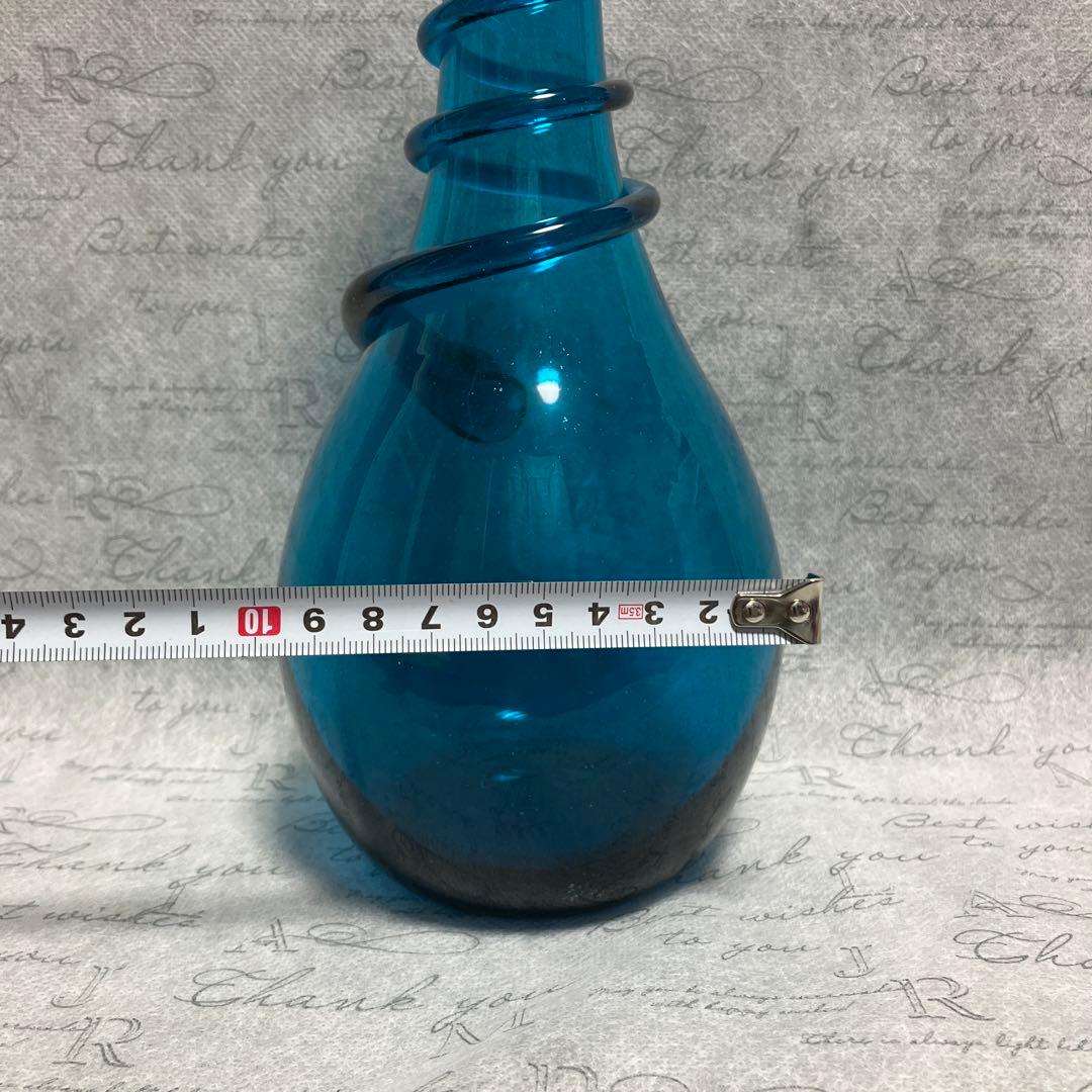 津軽びぃどろ　吹きガラス　カラフェ　　デキャンタ　水差し　首巻き　民藝