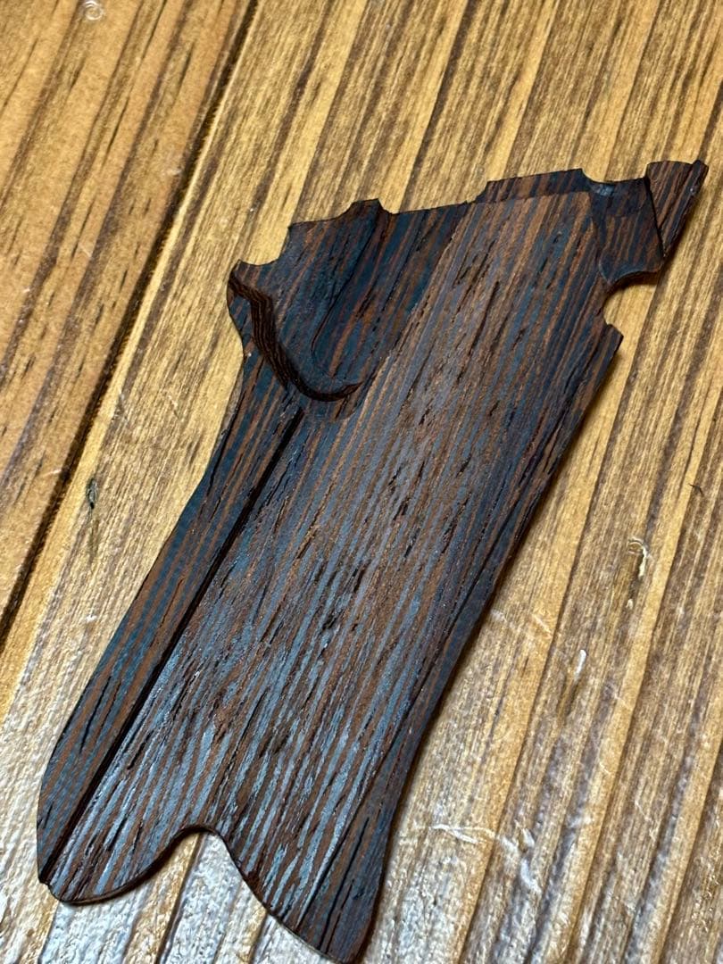 T*G様 タナカ　ルガーp08用鉄刀木（タガヤサン）グリップ