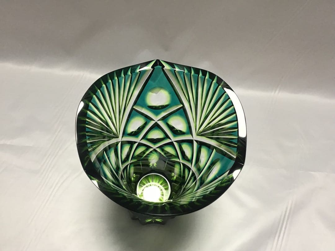 天開花瓶　ルリ緑　二色被ガラス　薩摩ガラス工芸作　定価117,700円