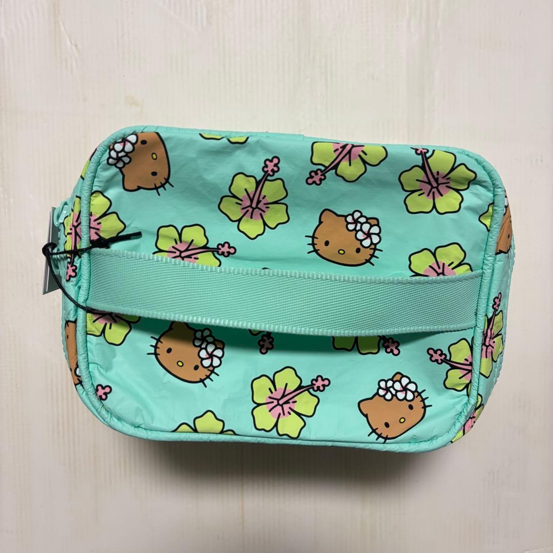 【新品】　ハワイ　アロハコレクション　キティ　ポーチ　メイク　DFS限定