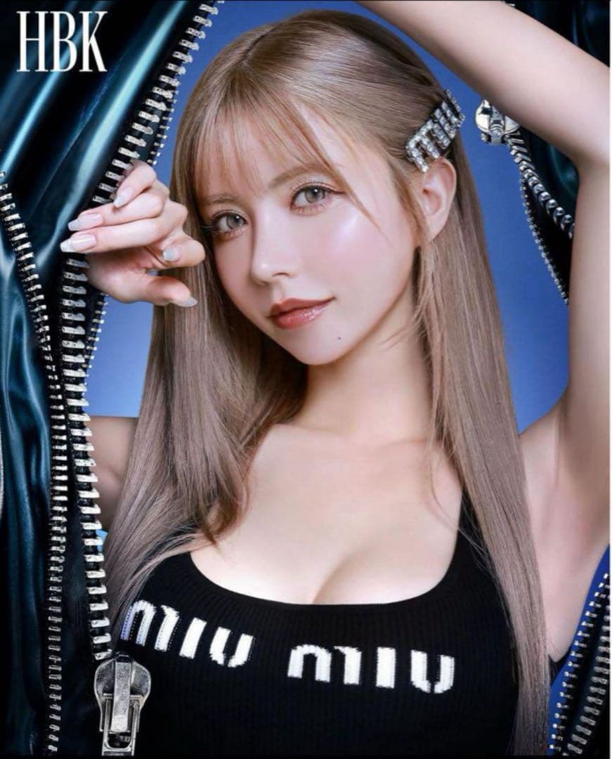 miu miu ブラック タンクトップ　最終値下げ