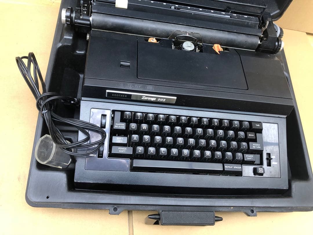 BROTHER 電動タイプライター Zorongo JP14-203型