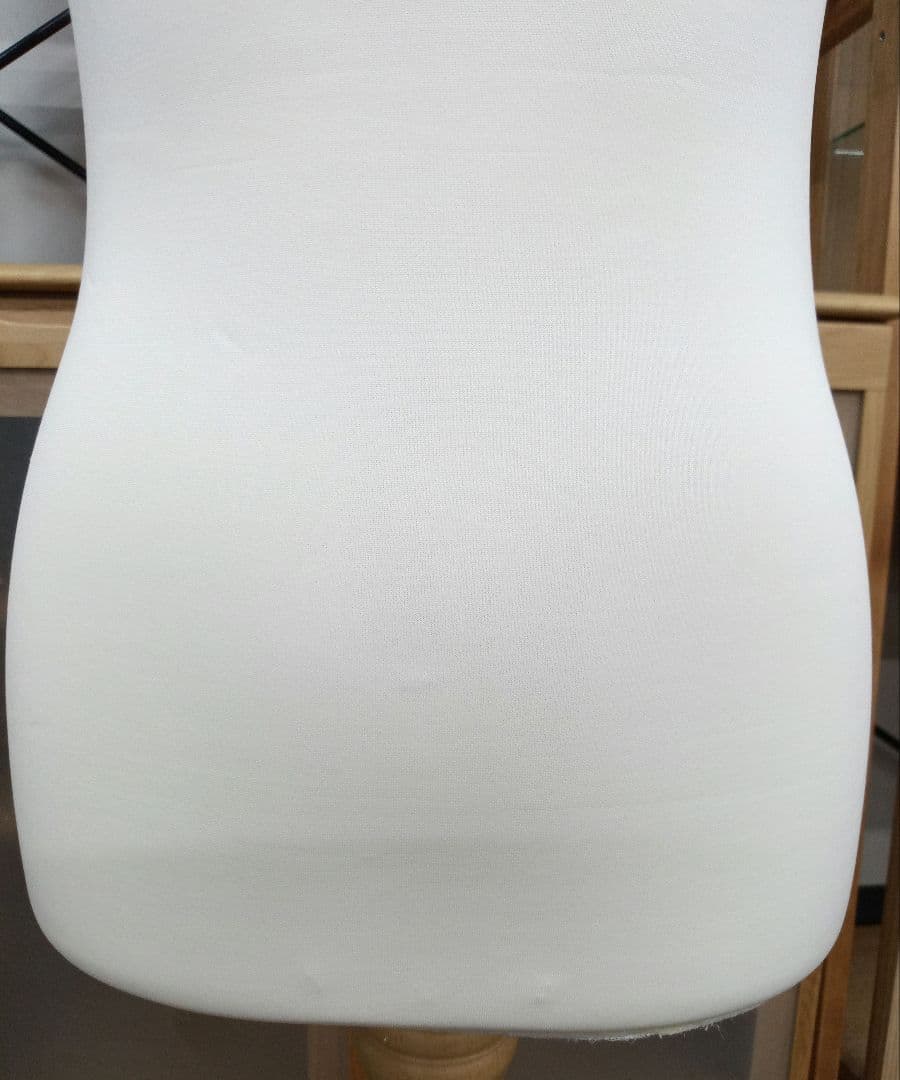 トルソー　マネキン　可動式プラスチック腕付き　レディース　布製ボディ