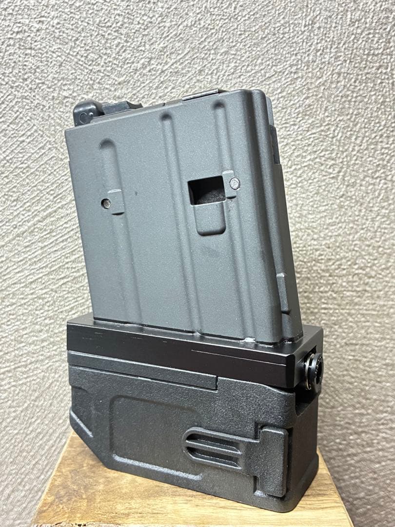 R7-37 東京マルイ GBB M4 マガジンアダプター 外部ソース仕様