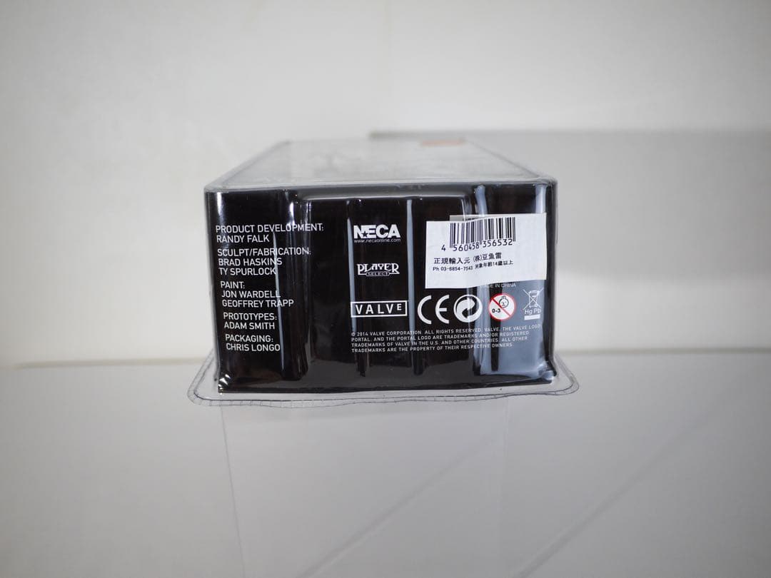 PORTAL 2 ATLAS NECA ポータル 2 アトラス フィギュア
