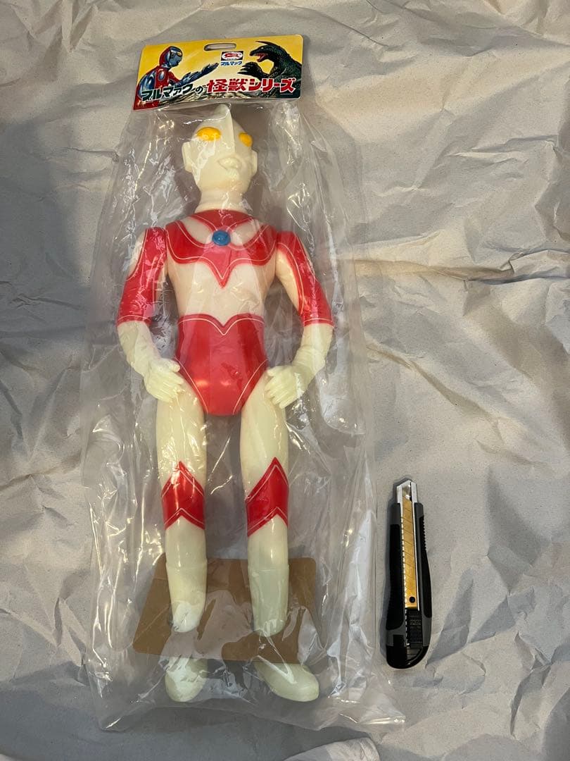 新品 巨大ブルマァク ジャイアント 帰ってきたウルトラマン 蓄光 限定 ソフビ