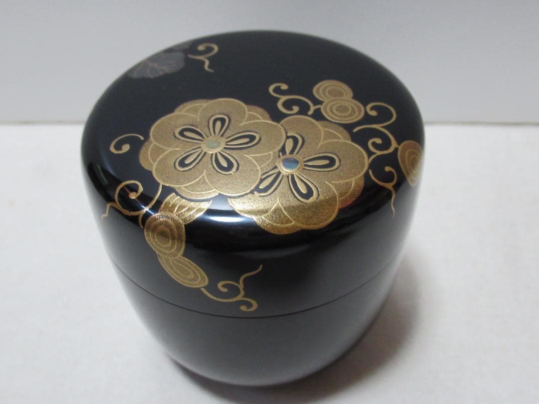 茶道具　菊梅唐草蒔絵　大棗　西條一斎製　共箱