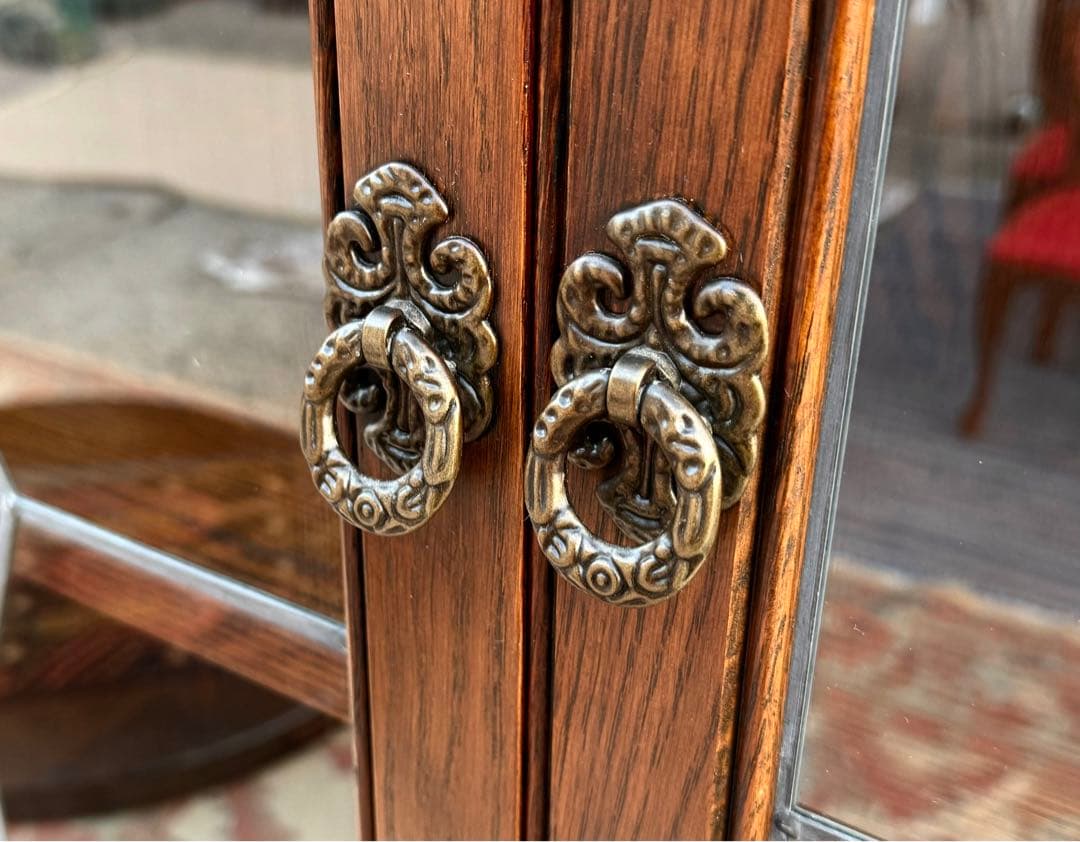 英国アンティーク 高級キャビネット スリム オールドチャーム様式 W92cm