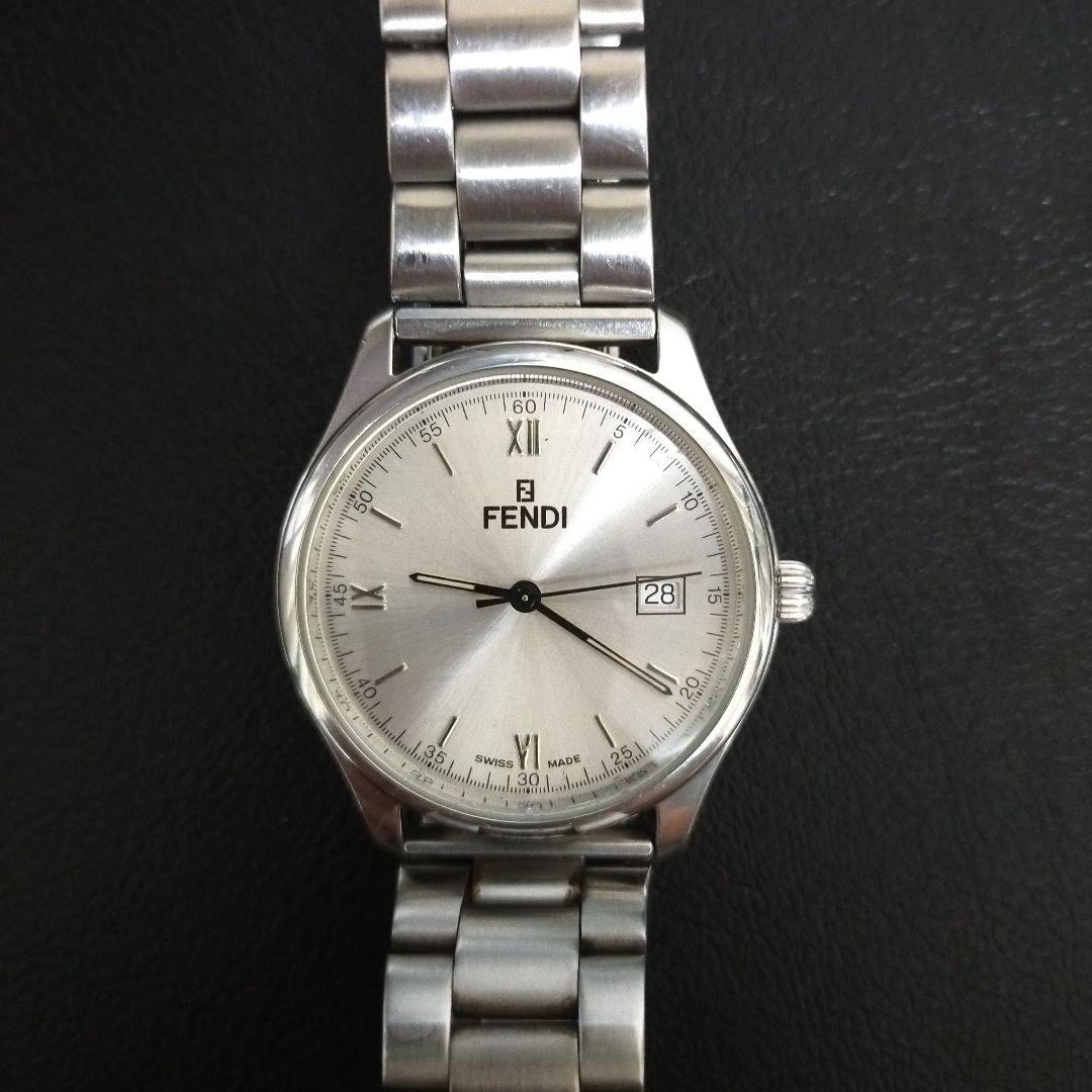 人気　FENDI フェンディ 210G クオーツ メンズ 腕時計　中古品