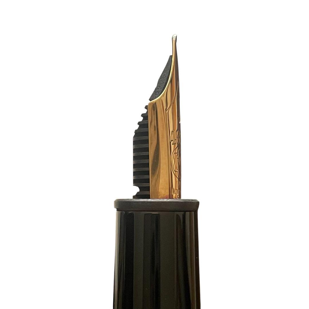 Montblanc Meisterstück 146 M万年筆 ブラック