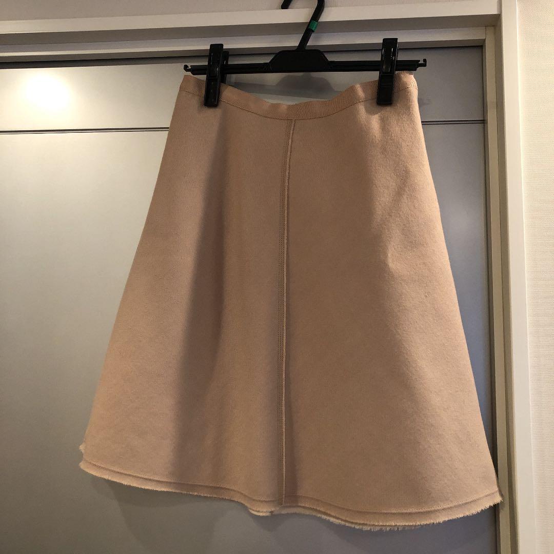 PRADA プラダ ひざ丈スカート ベージュ