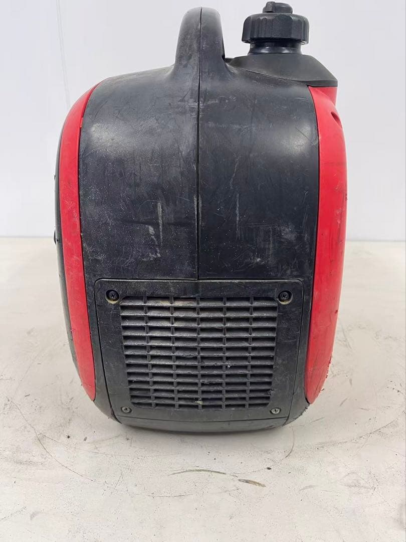 新ダイワ　shindaiwa インバーター発電機 IEG1600M（B657）