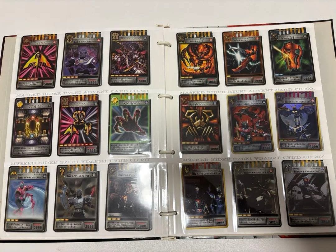 仮面ライダー龍騎 コンプリート カード ファイル アドベントカード