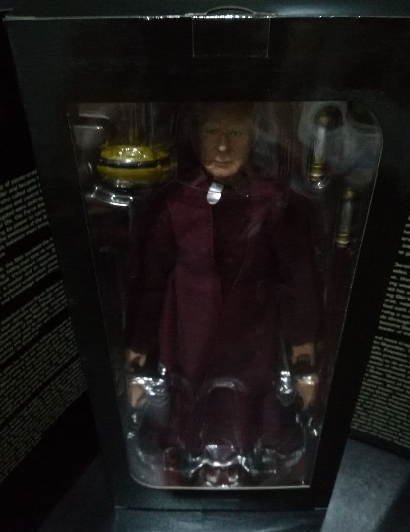 新品　スターウォーズ パルパティーン ダースシディアス　フィギュア 2体セット