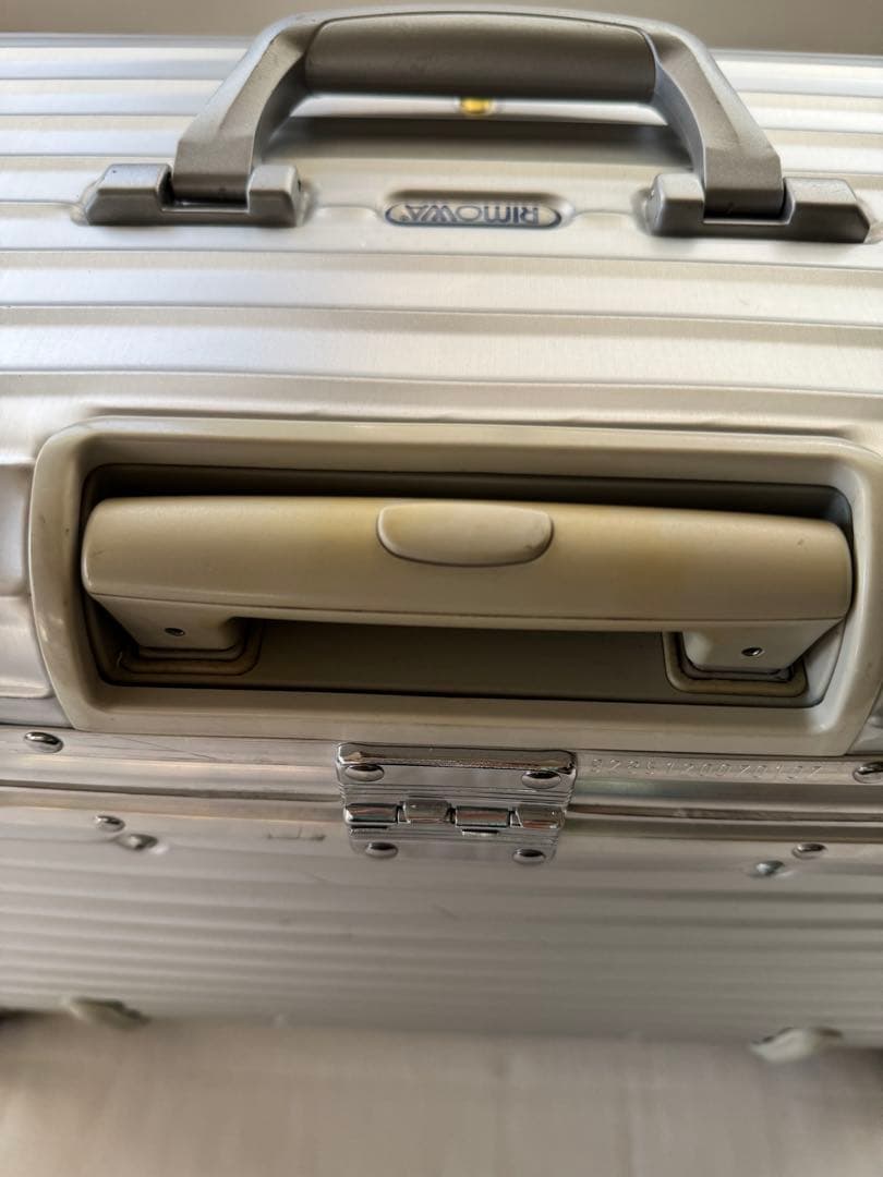 【廃盤】【美品】リモワ トパーズ パイロットトローリー 2輪 旧型 シルバー